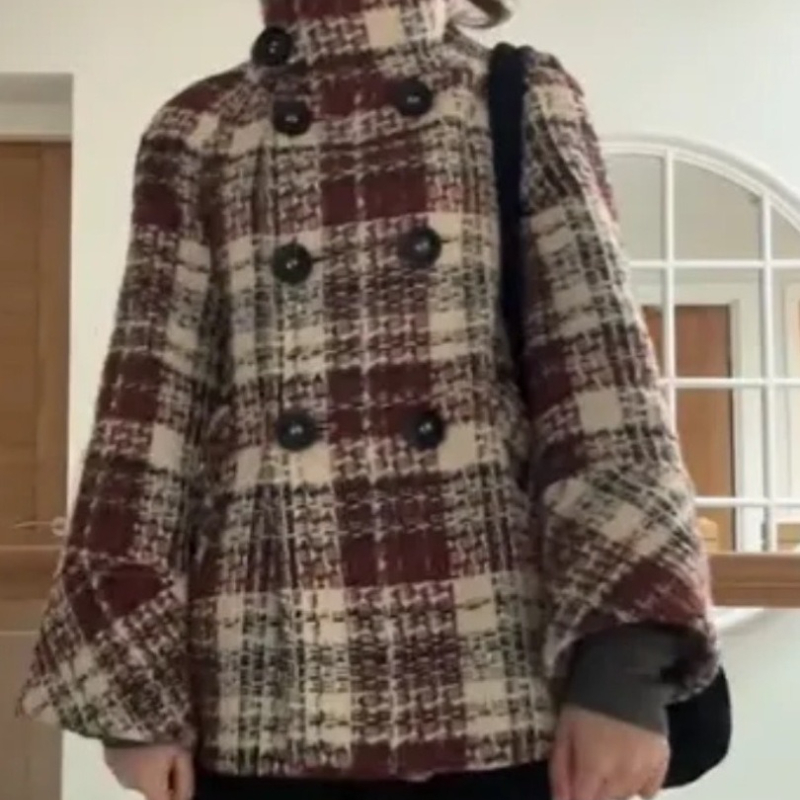 Ciepły, krataowany płaszcz z g – Wool Coat Peacoat recenzja i cena